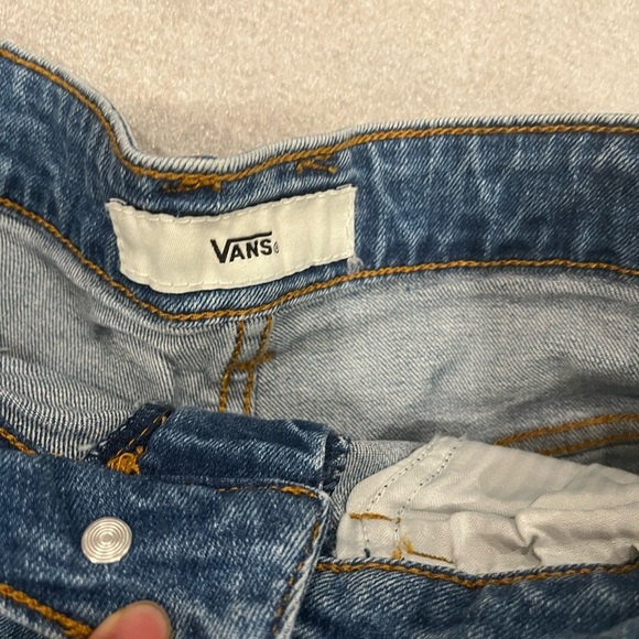 [28]Vans W HIGH RISE ROLL CUFF SHORTS - Picture 6 of 11